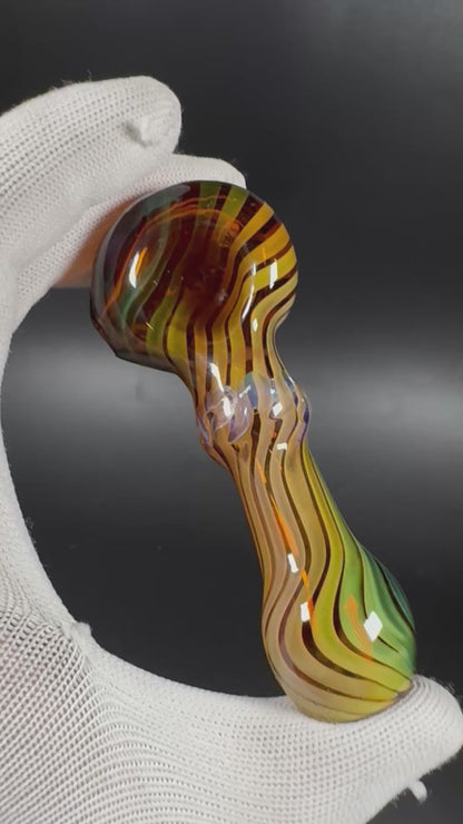 Fume Linework over Amber Spoon